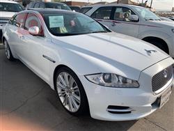 جاكوار XJ